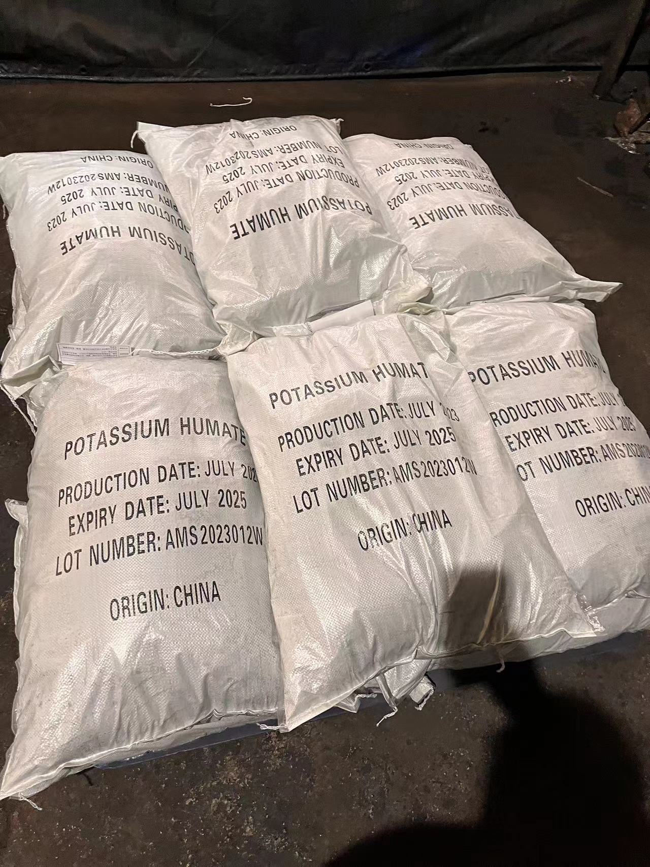 Paket & Lagerung.jpg